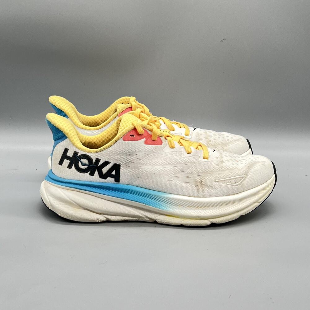 Hoka One One Shoes Womens‎ 7.5 White Mesh Clifton 9 Running Sneakers Comfort